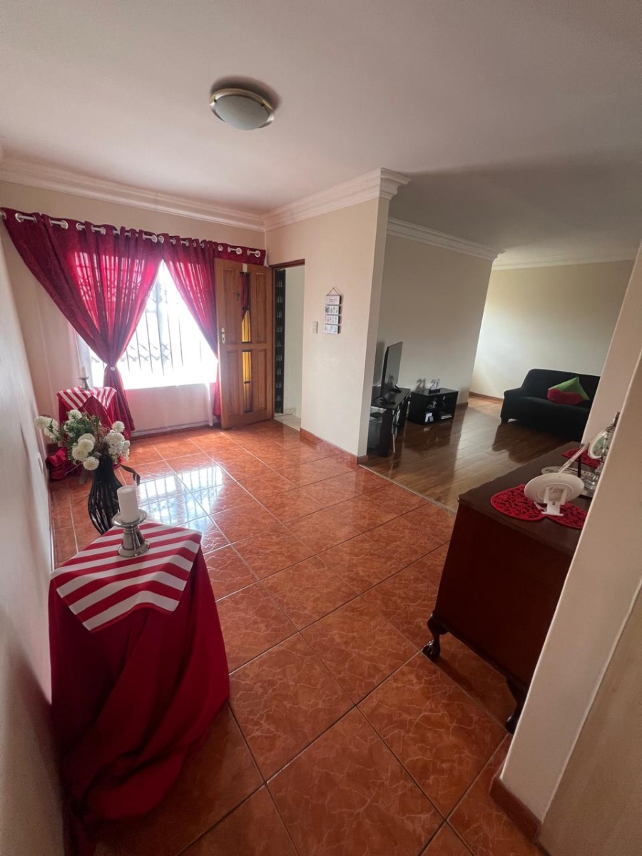 7 Bedroom Property for Sale in Heath Park Eastern Cape